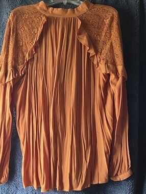 mittoshop Rust-Toned Pleated Ruffle Blouse